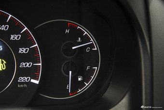 2017款幻速S6 1.5T自动尊享型