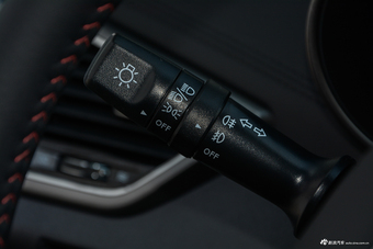 2016款逸动XT 1.6L自动俊酷型