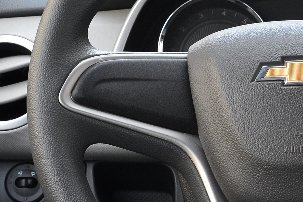 2018款雪佛兰赛欧3  1.5L AMT幸福天窗版