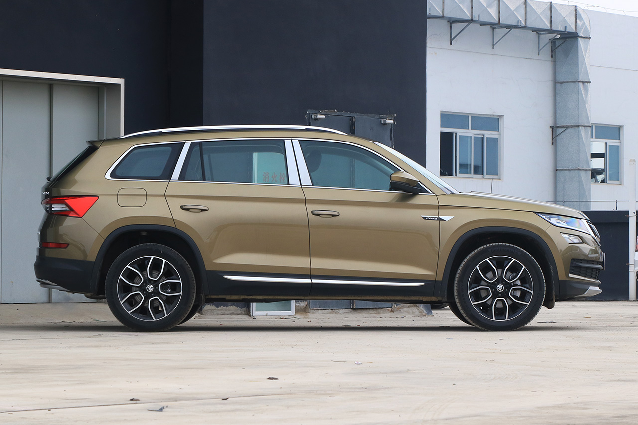 2018款柯迪亚克改款1.8T自动330TSI两驱豪华优享版7座