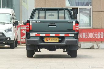 2018款宝典2.9T手动新超值柴油两驱豪华型标准货箱JX4D30B5L