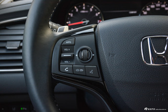 2017款冠道2.0T自动370TURBO四驱至尊版