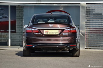 2016款本田雅阁混动2.0L自动锐尊版琥珀金