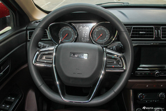 2016款迈威1.5L自动智享型