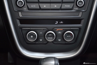 2018款奔腾X80 2.0L自动20周年纪念版