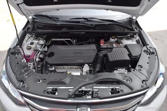 2018款比亚迪宋1.5TID手动智联进享型