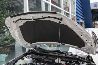 2016款海马M6 1.6L手动舒适型