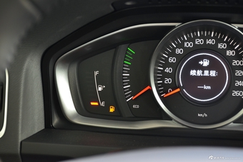 2018款沃尔沃S60L 1.5T自动T3智进版
