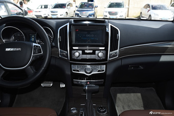 2016款哈弗H9 2.0T自动豪华型7座