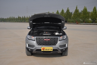 2017款哈弗H8 2.0T自动汽油四驱悦享型