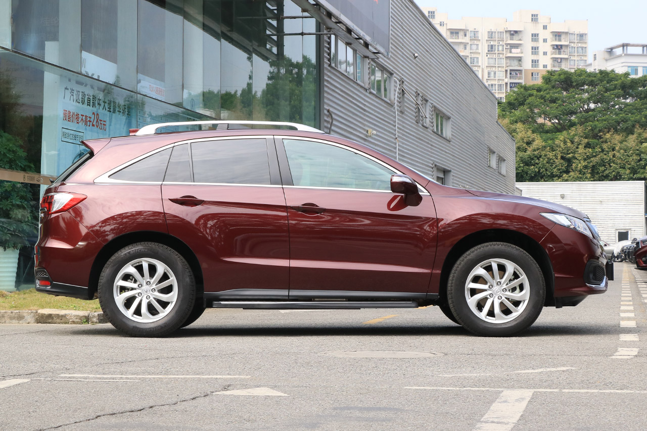 2016款讴歌RDX 3.0L自动两驱精锐版