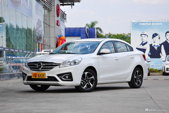 2017款海马福美来1.6L自动豪华型