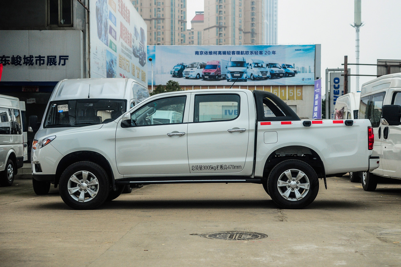 2015款帅铃T6 2.0L手动汽油进取型HFC4GA3-3D