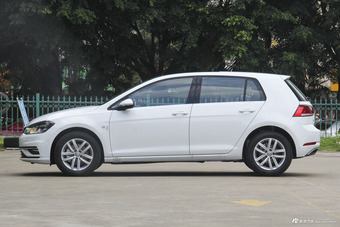 2018款高尔夫1.6L自动舒适型