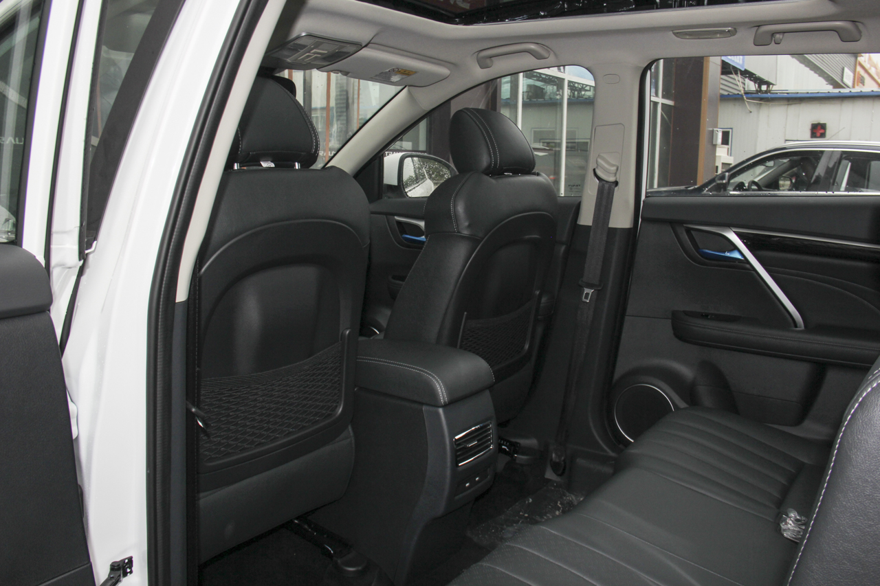 2018款君马SEEK 5（赛克5）1.5T自动领耀版