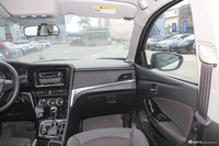 2018款启辰T70 2.0L自动睿趣版