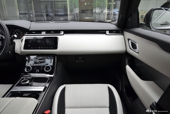 2017款揽胜星脉3.0T自动P380 R-DYNAMIC SE