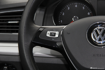 2017款朗逸1.4T自动豪华版230TSI DSG