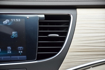 2016款别克君越混动30H 1.8L自动精英型