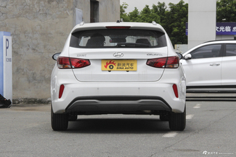 2018款逸行1.6L自动逸心版