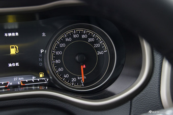 2016款自由光2.0L自动智能版