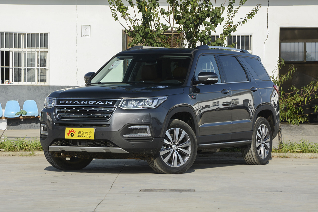 2017款长安CS95 2.0T自动四驱智尊版