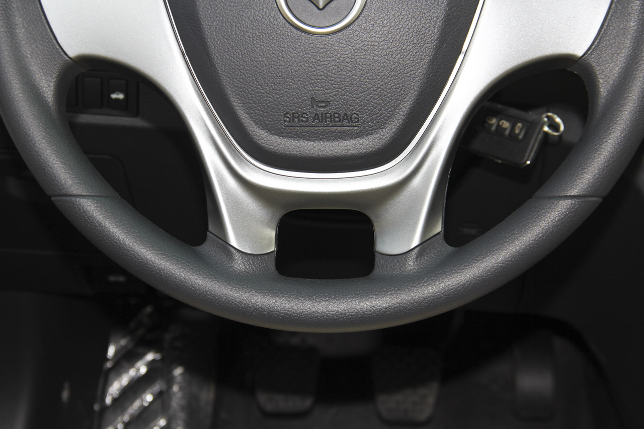 2017款海马福美来1.6L手动舒适型