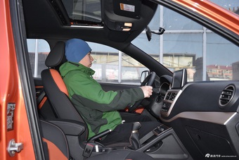 2017款奔腾X40 1.6L手动