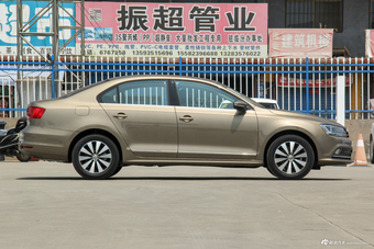 2018款速腾1.6L自动舒适型