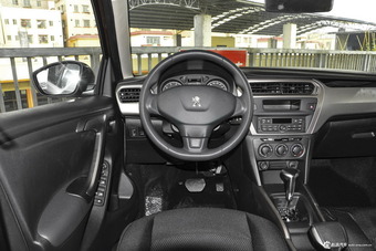 2017款标致301 1.6L 自动舒适版