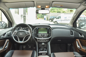 2016款驭胜S350 2.0T手动四驱汽油豪华天窗版7座图片