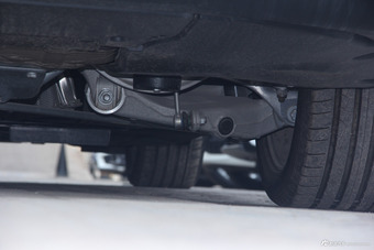 2017款宝马5系GT 2.0T自动528i领先型