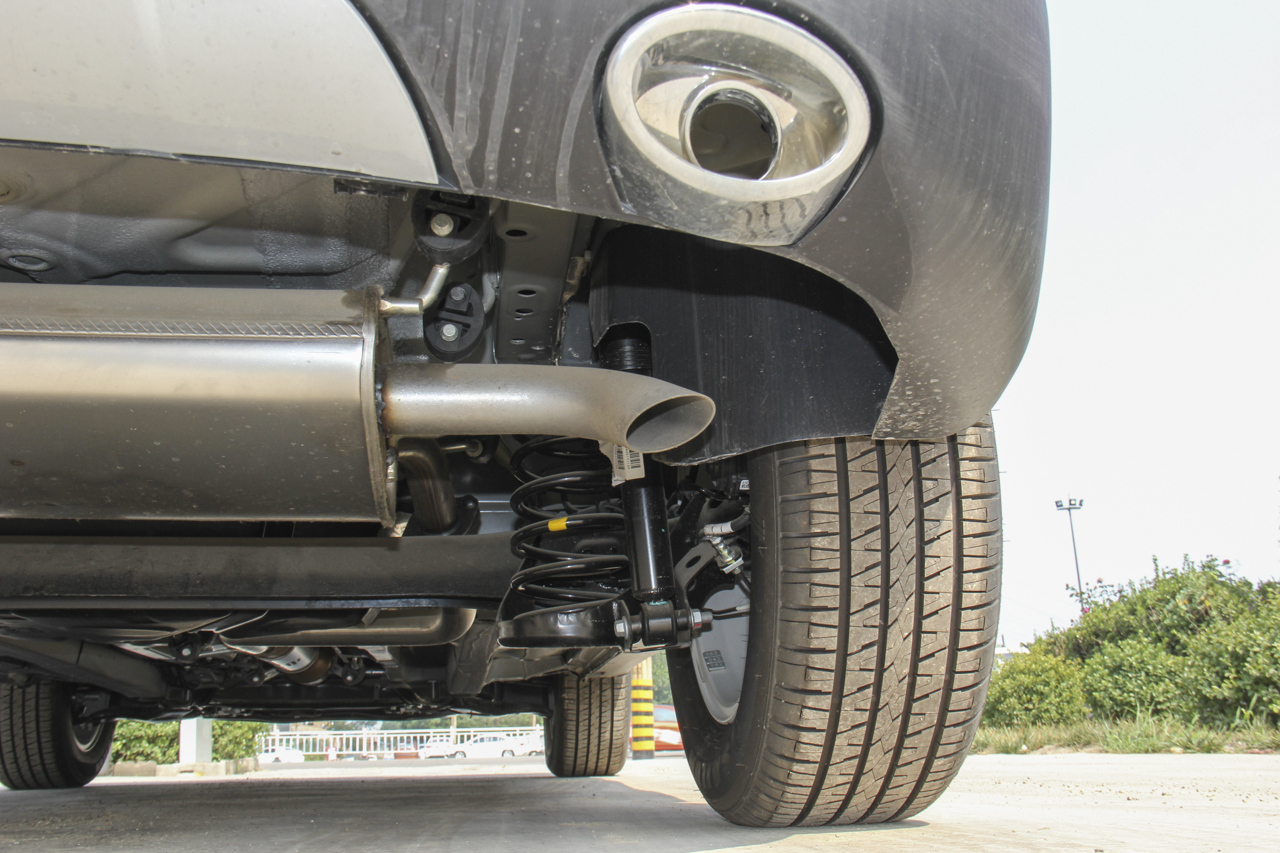 2017款大迈X5 1.6L手动精英型经典版