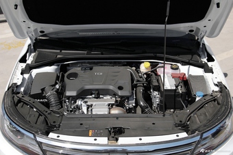 2017款荣威i6 1.5T手动豪华版20T图片