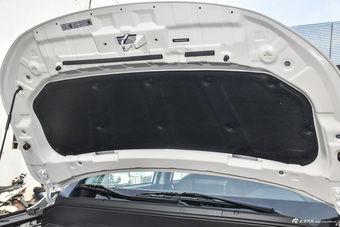 2018款风行SX6 1.6L手动豪华型