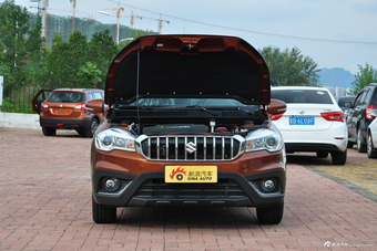 2017款骁途1.6L手动两驱都市时尚型图片