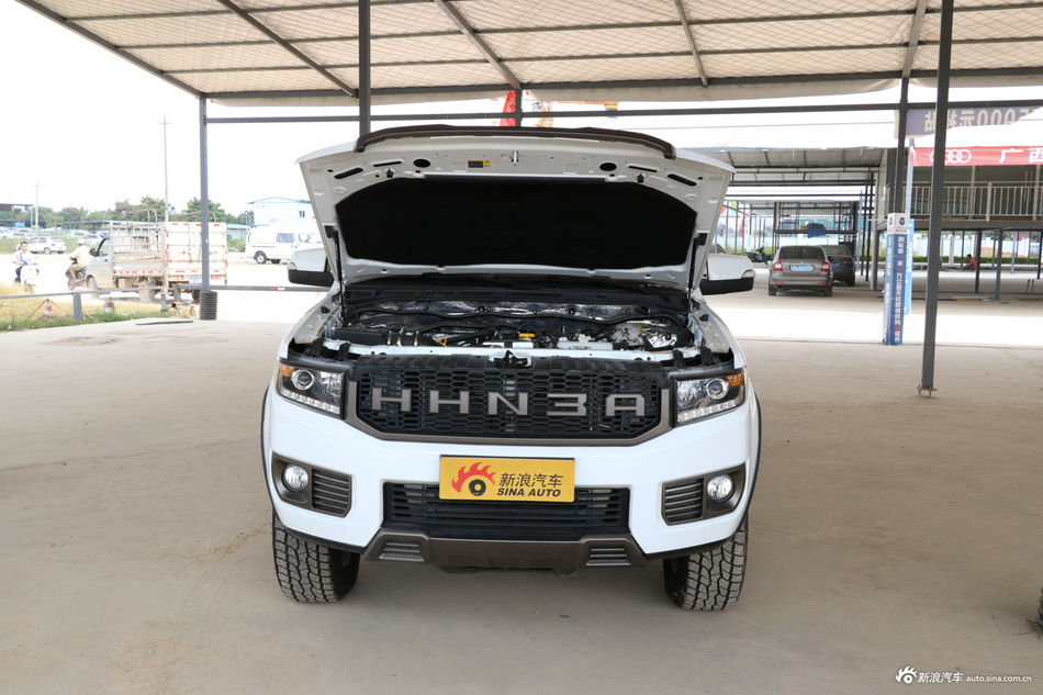 2017款黄海N3 2.5T手动四驱运动版JE4D25C