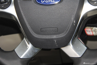 2016款途睿欧2.0T手动精英版