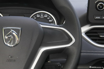 2018款宝骏530 1.5T手动舒适型