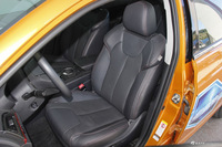 2015款比亚迪秦1.5T自动双冠旗舰版