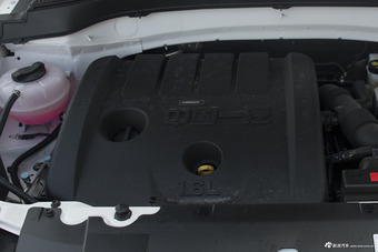 2018款奔腾X40网红版 1.6L自动豪华型