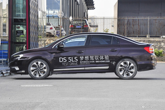 2015款DS 5LS 1.6T自动60周年限量版THP160