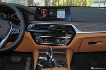 2018款宝马6系GT 630i 豪华设计套装