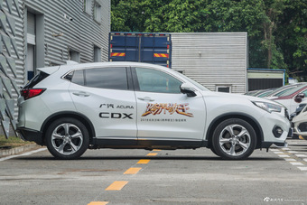 2016款讴歌CDX 1.5T自动两驱尊享版