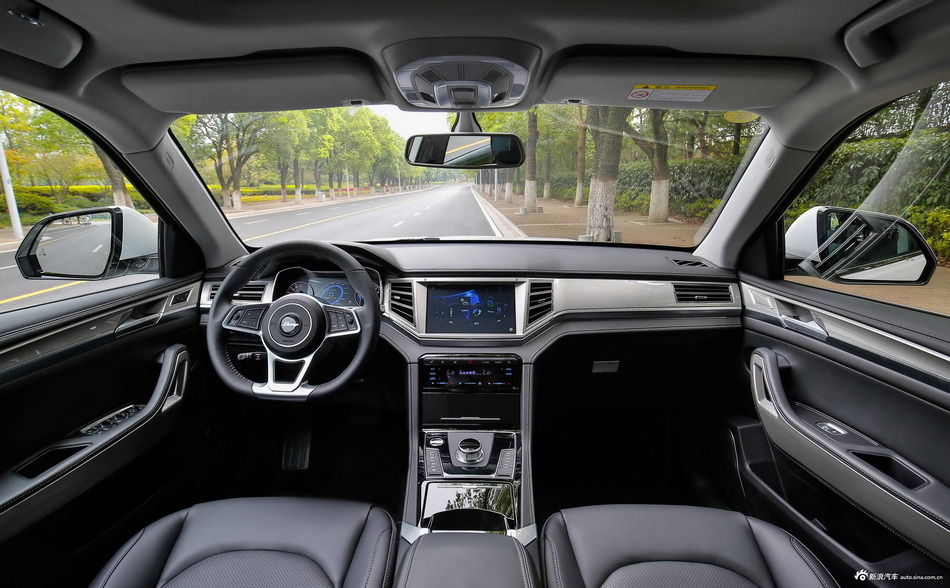 2017款大迈X7上进版 2.0T自动DCT黄山型7座