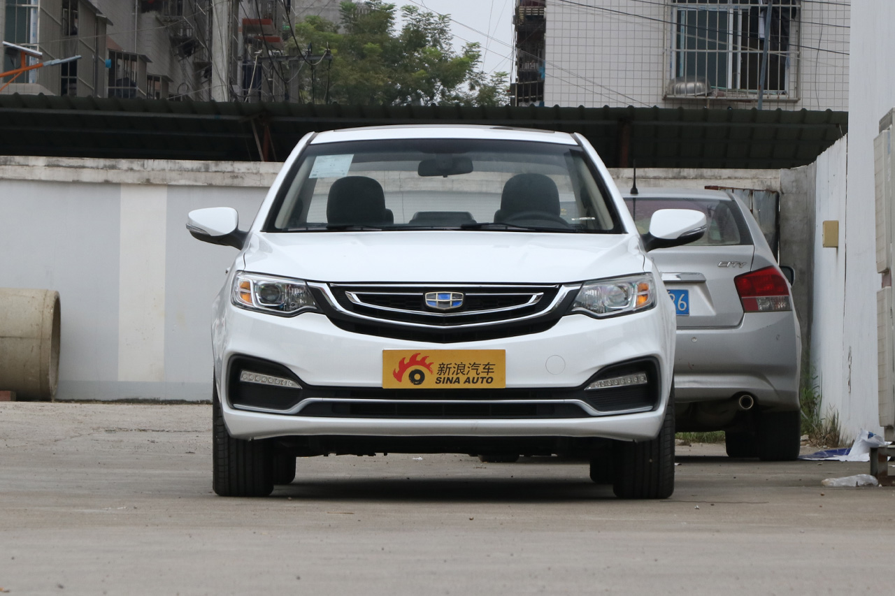 2018款吉利远景1.5L手动幸福版