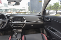 2017款凯绅1.6T自动GLS