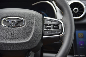 2016款凯翼X3 1.6L自动智联IV版