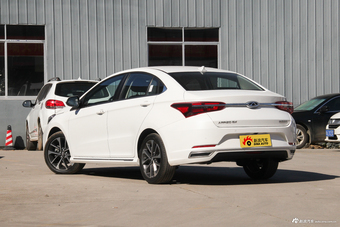  2018款艾瑞泽GX 1.5T CVT型色版