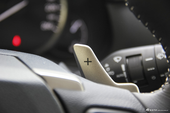 2017款雷克萨斯NX200 2.0L自动全驱锋尚版